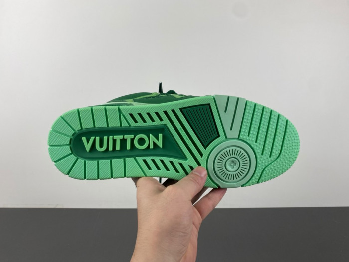 l**is V*t*n lv skate sneaker