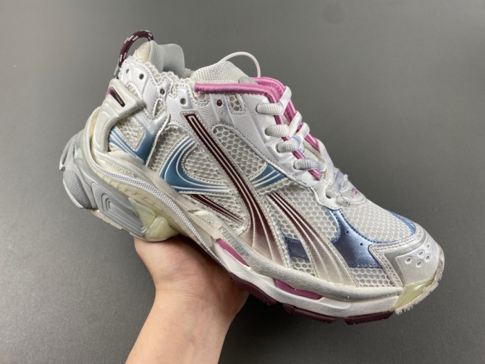 Ba*len*cia*ga runner panelled sneakers