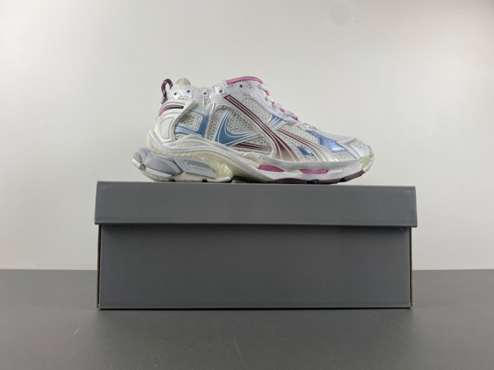 Ba*len*cia*ga runner panelled sneakers